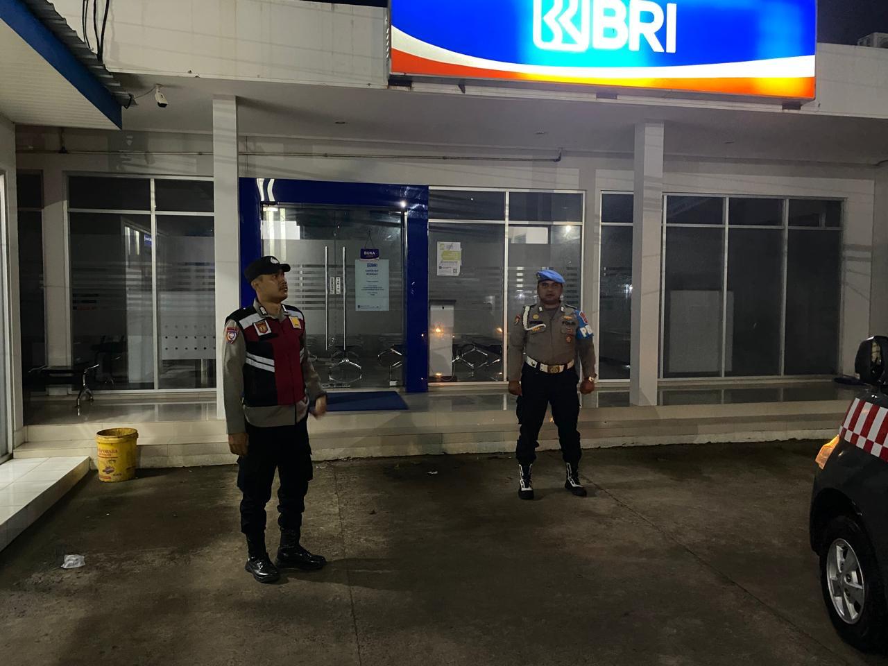 WhatsApp Image 2025-10-27 at 11.29.21