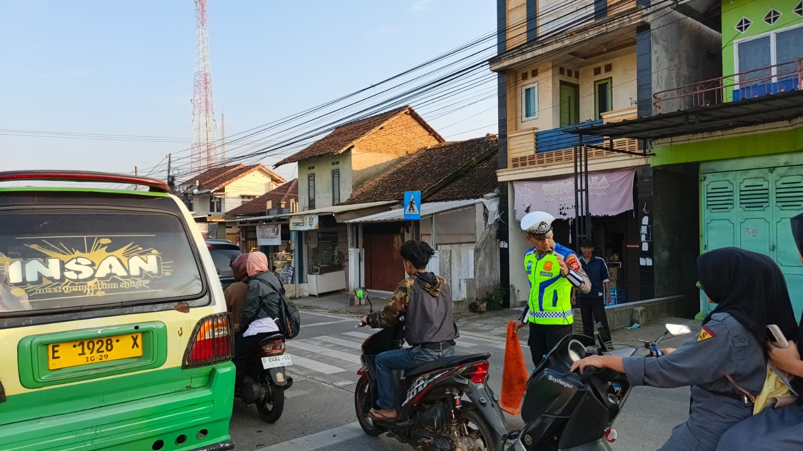 WhatsApp Image 2025-10-28 at 08.28.47