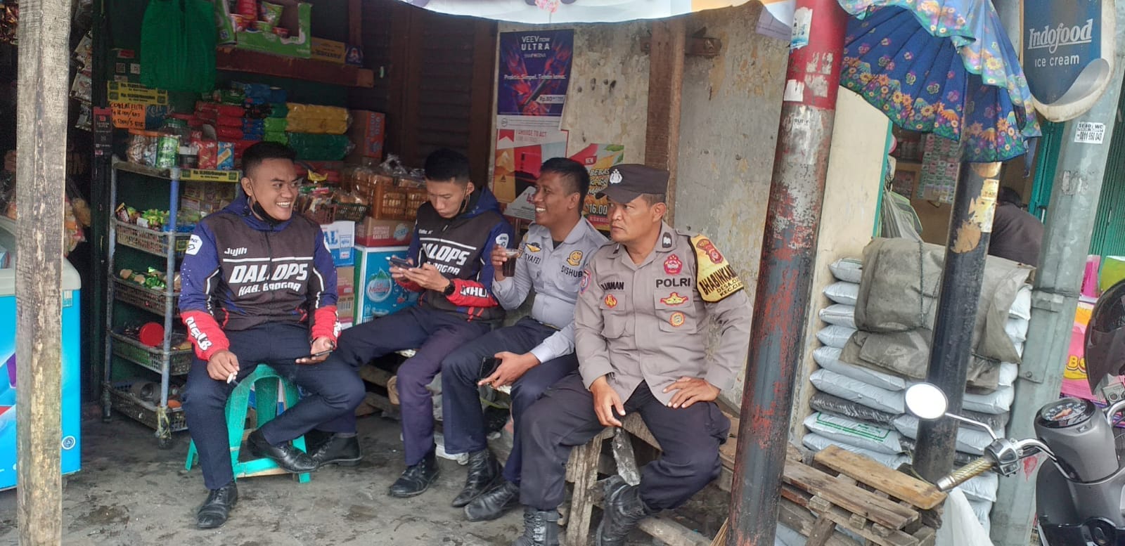 7b6c4b93-8a67-4777-8cb8-e33ca49e48af