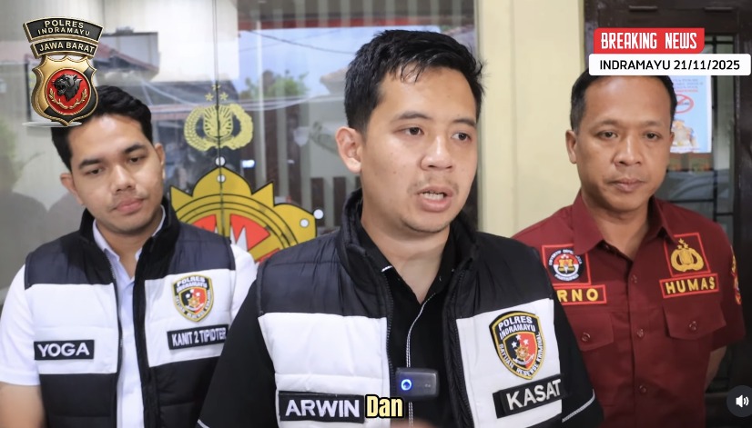 WhatsApp Image 2025-11-21 at 18.08.01 (1)