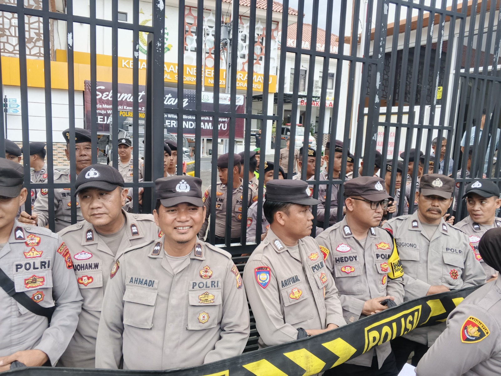 WhatsApp Image 2025-11-27 at 18.00.04