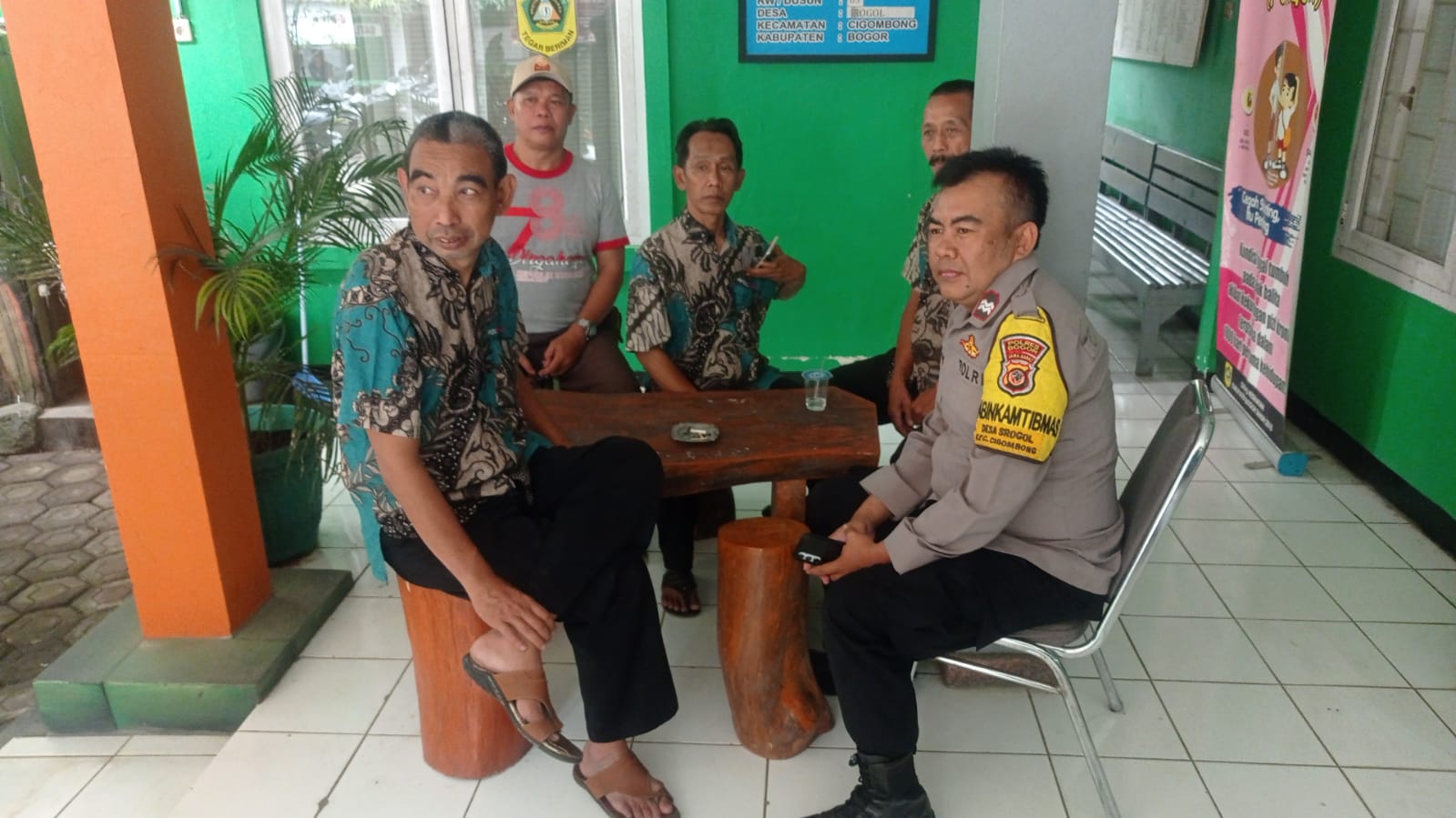 564ca356-5249-4f00-a453-37cc9b389d8b