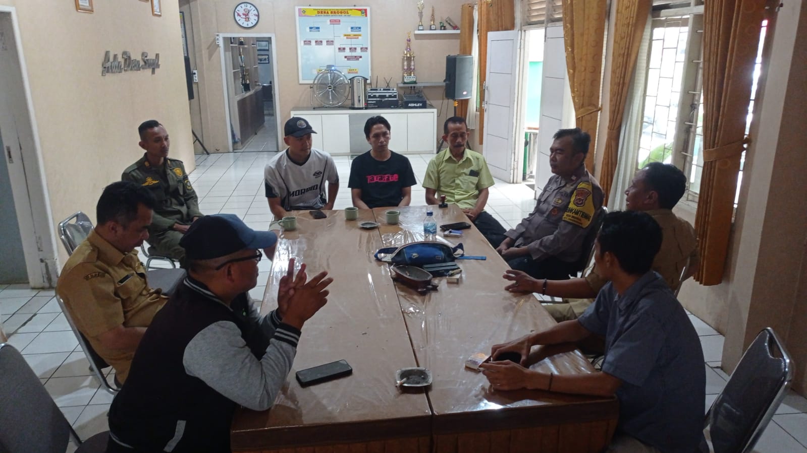 37067311-ba5c-4b26-8f58-8c67274366db